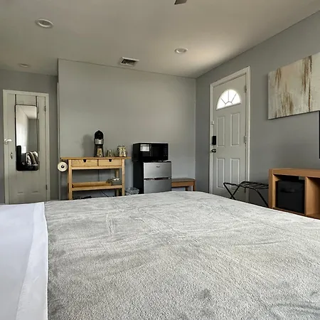 Zenoasis Pvt Bedbath Studio By Numc